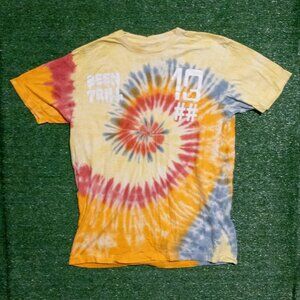 BEEN TRILL MALLRATZ TIE DYE MENS T SHIRT MULTICOLOR SHORT SLEEVE SIZE LARGE